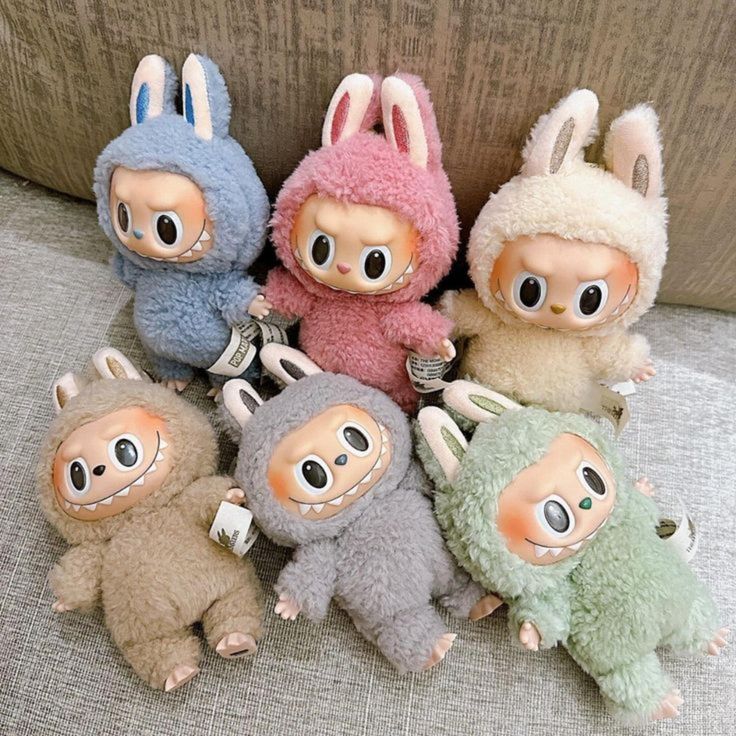 Labubu The Monsters Tasty Macarons Chestnut Cocoa Vinyl Plush ( Multicolor )
